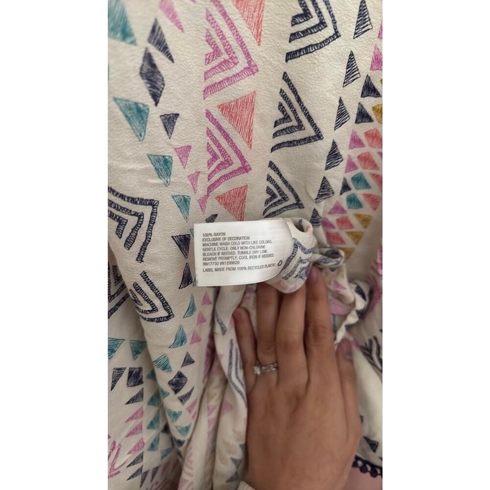 Xhilaration Geometric Pattern Poncho - Picture 3 of 7